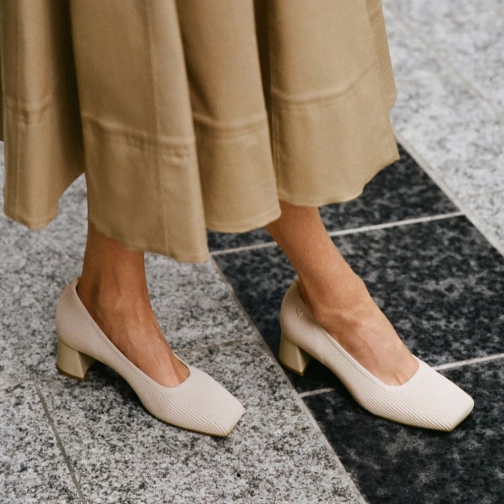 VIVAIA Monroe Cream Ivory Square Toe Knit Block Heels EU 40 US 9 NEW